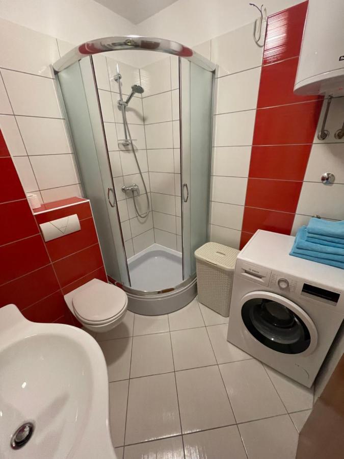 Apartment Ana 特罗吉尔 外观 照片
